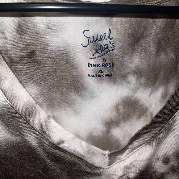 Tie dye women blouse with tags! - Picture 3 of 5